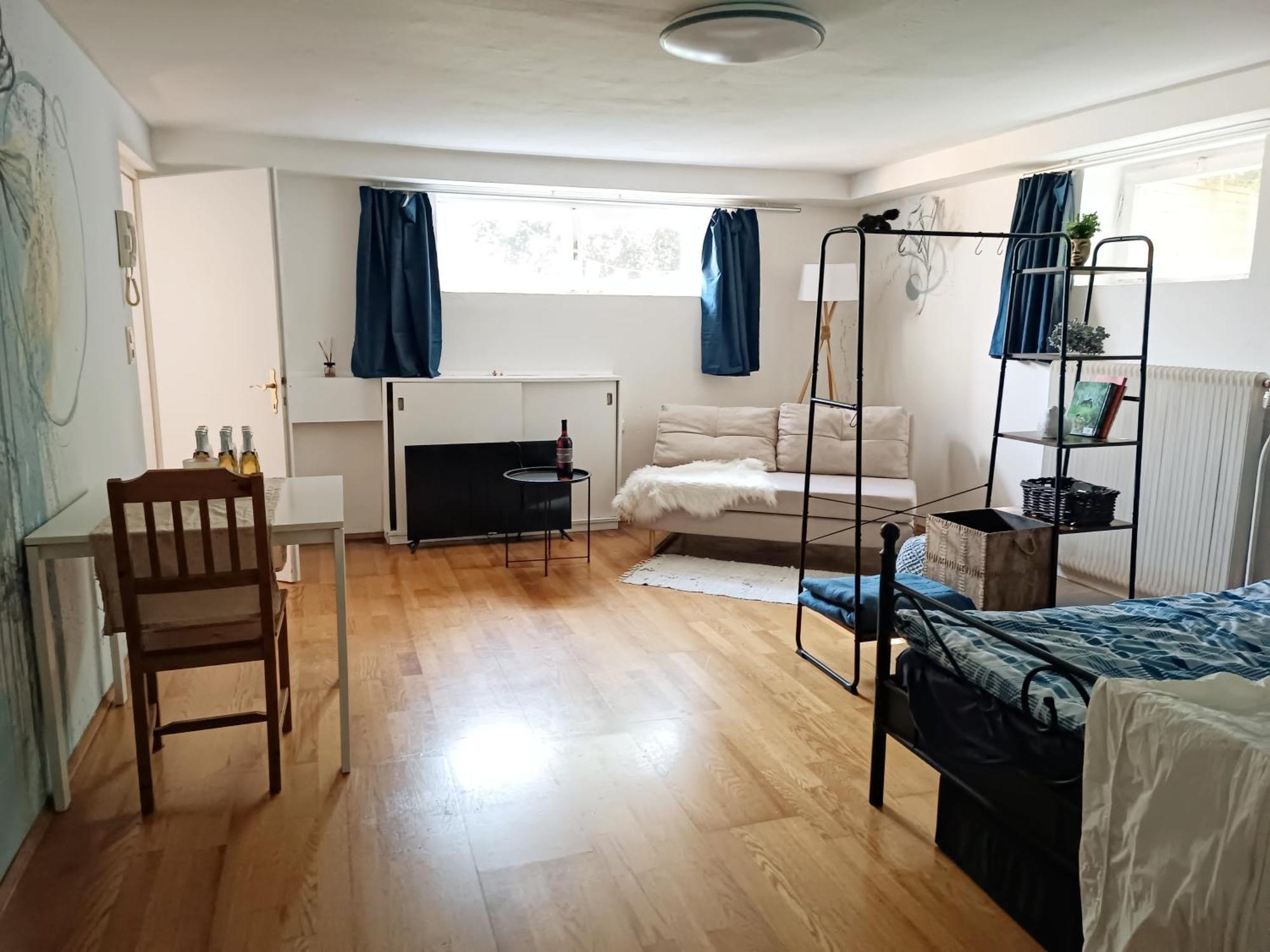 Apartment A Place To Be - Ruhelage Mit Gratis Parkplatz *